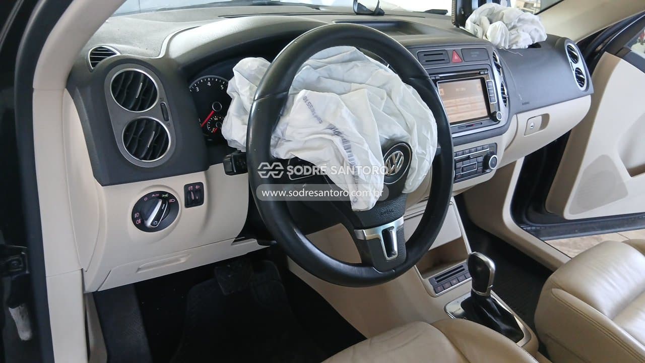 Volkswagen Tiguan 2.0 Tsi 2011 — foto 6