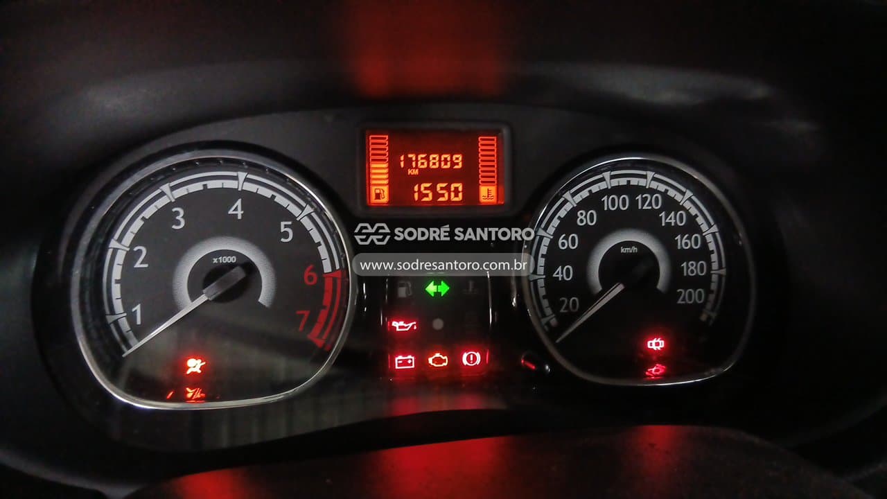 Renault Sandero 2014 — foto 7