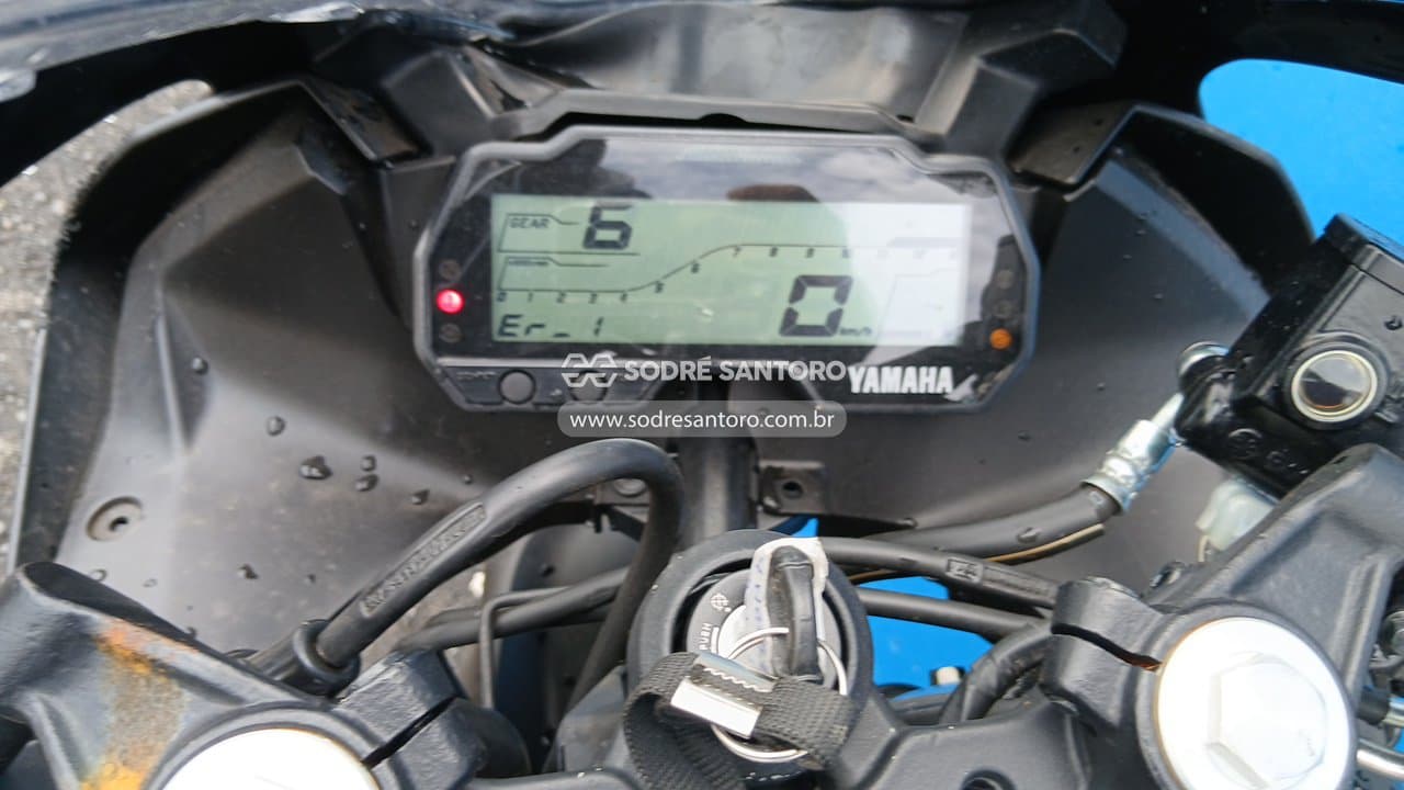 Yamaha Yzf R15 Abs 2025 — foto 7