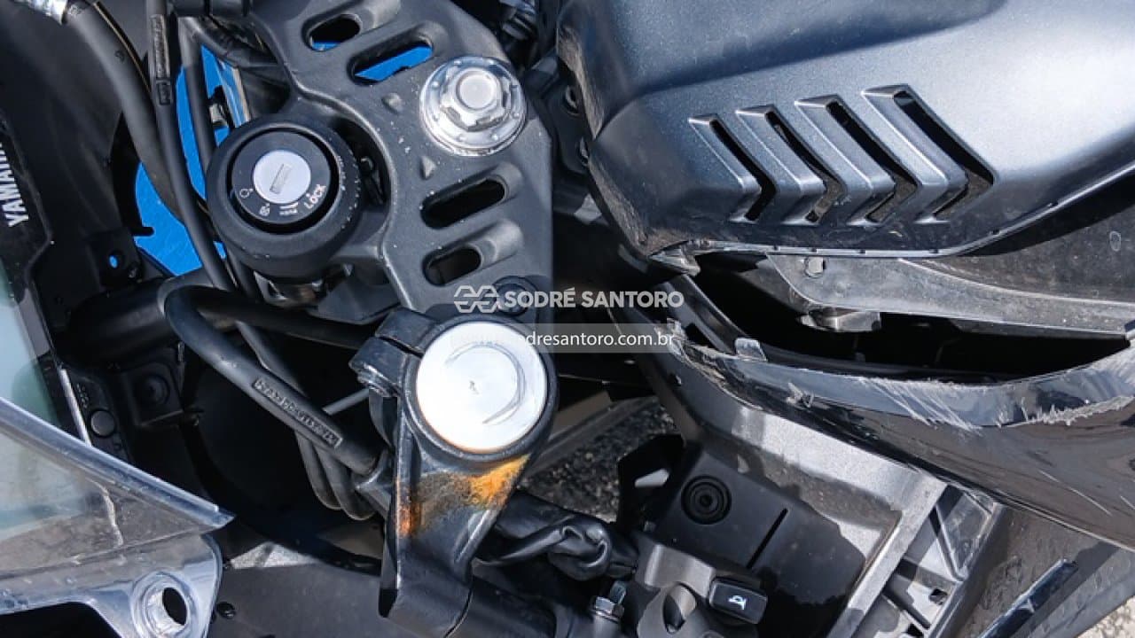 Yamaha Yzf R15 Abs 2025 — foto 12
