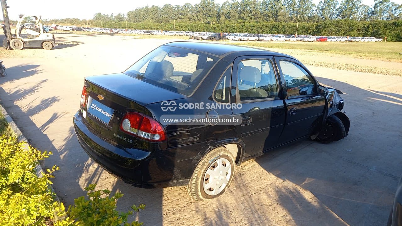 Chevrolet Classic Ls 2013 — foto 4