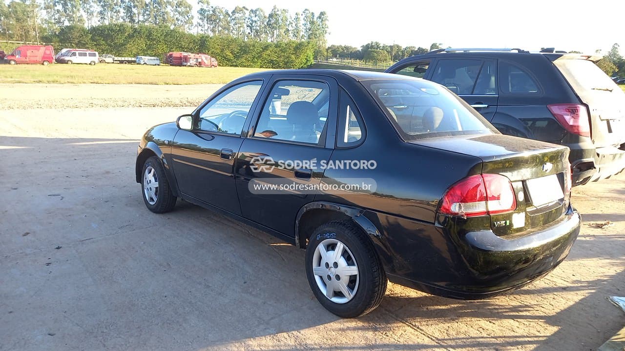 Chevrolet Classic Ls 2013 — foto 2