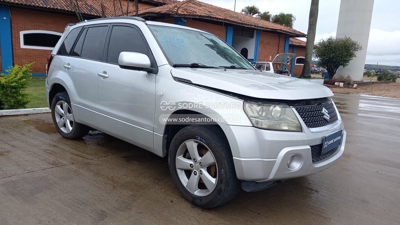 Suzuki G.vitara 2wd 2012, prata