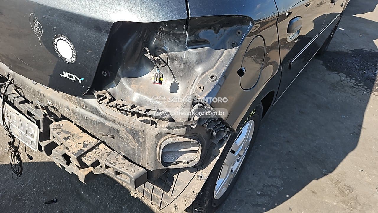 Chevrolet Onix 10mt Joye 2018 — foto 11
