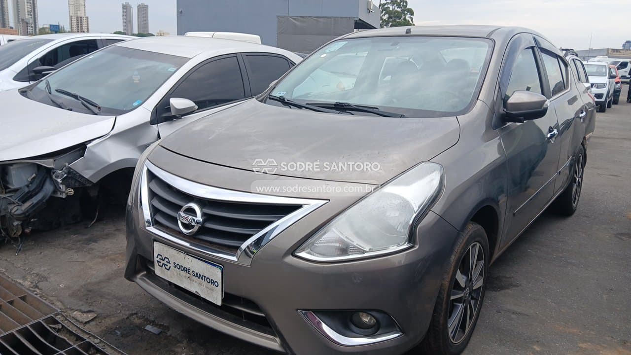 Nissan Versa 2020 — foto 3
