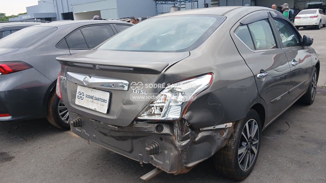 Nissan Versa 2020 — foto 4