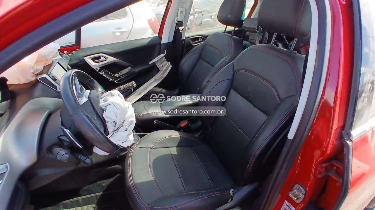 Peugeot 208 Griffe At 2017 — foto 8
