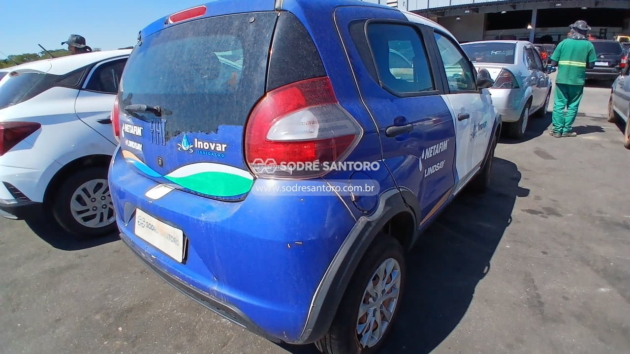Fiat Mobi Like 2021 — foto 4