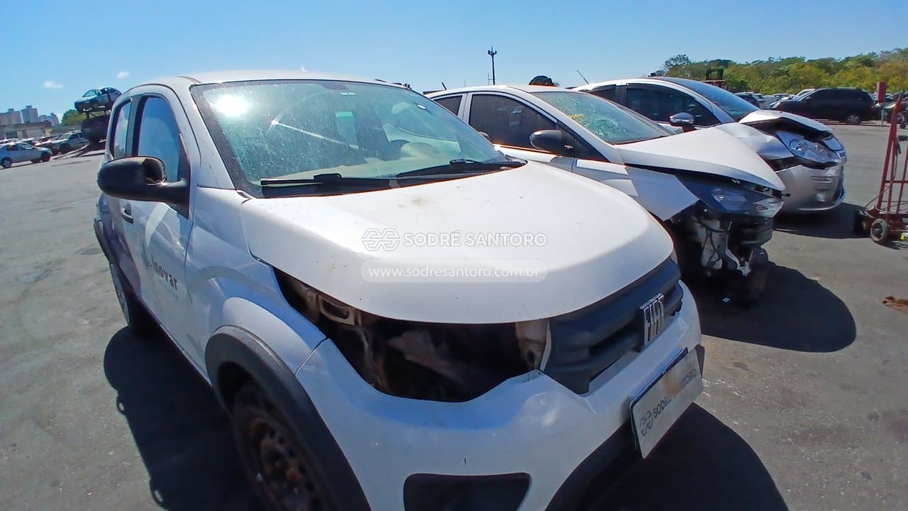 Fiat Mobi Like 2021, branca
