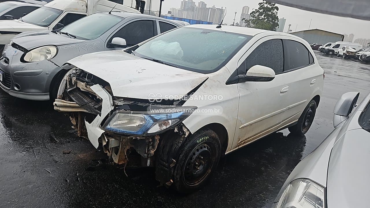 Chevrolet Onix 1.4mt Lt 2015 — foto 3