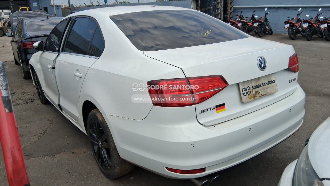 Volkswagen Jetta Hl Ae 2016 — foto 2