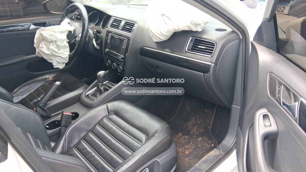 Volkswagen Jetta Hl Ae 2016 — foto 8