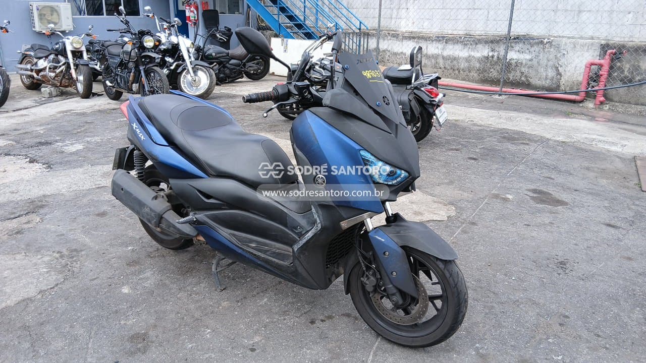 Yamaha Xmax 2021, azul
