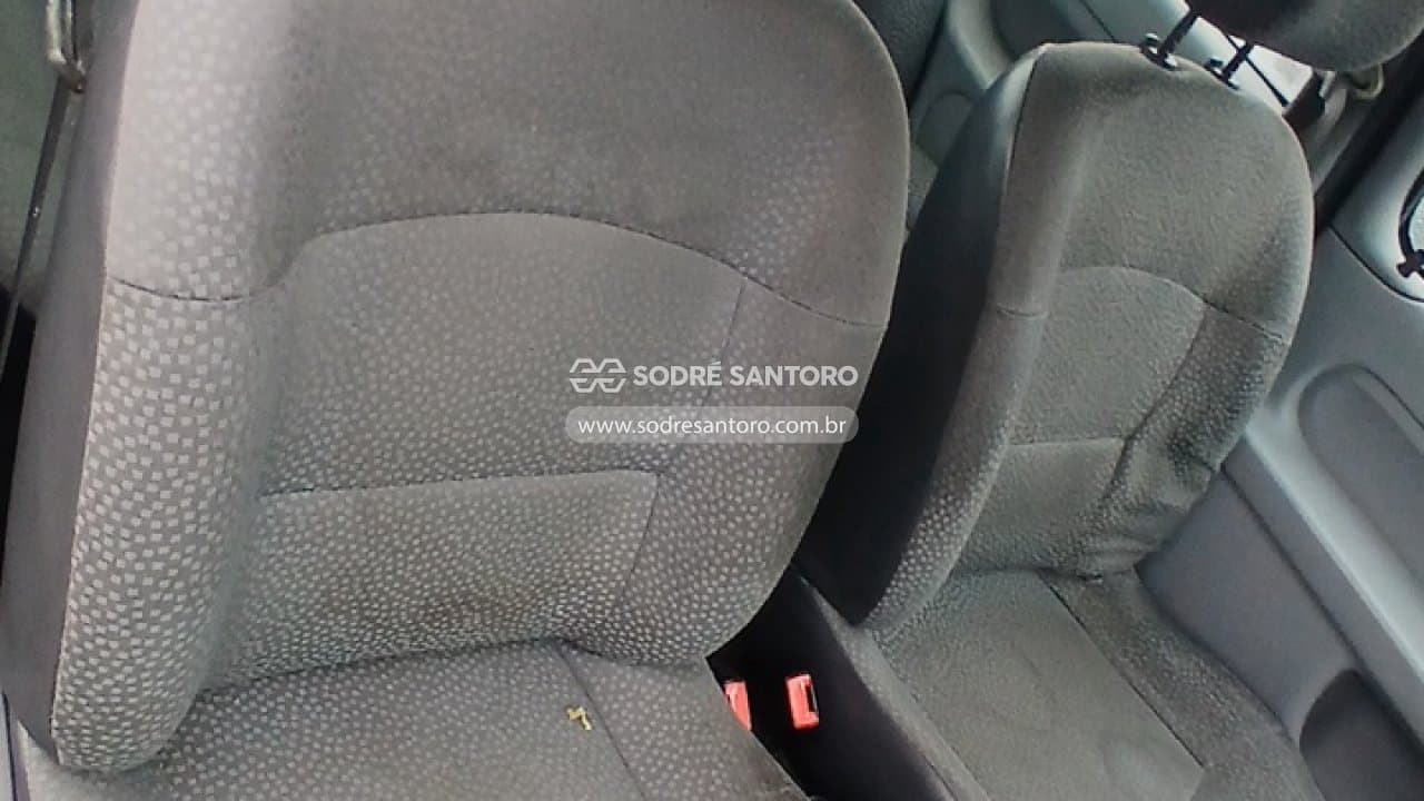 Renault Clio Cam 10h3p 2011 — foto 9