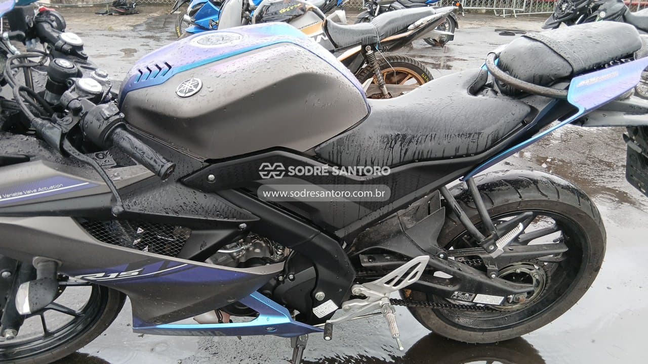Yamaha Yzf R15 Abs 2025 — foto 5