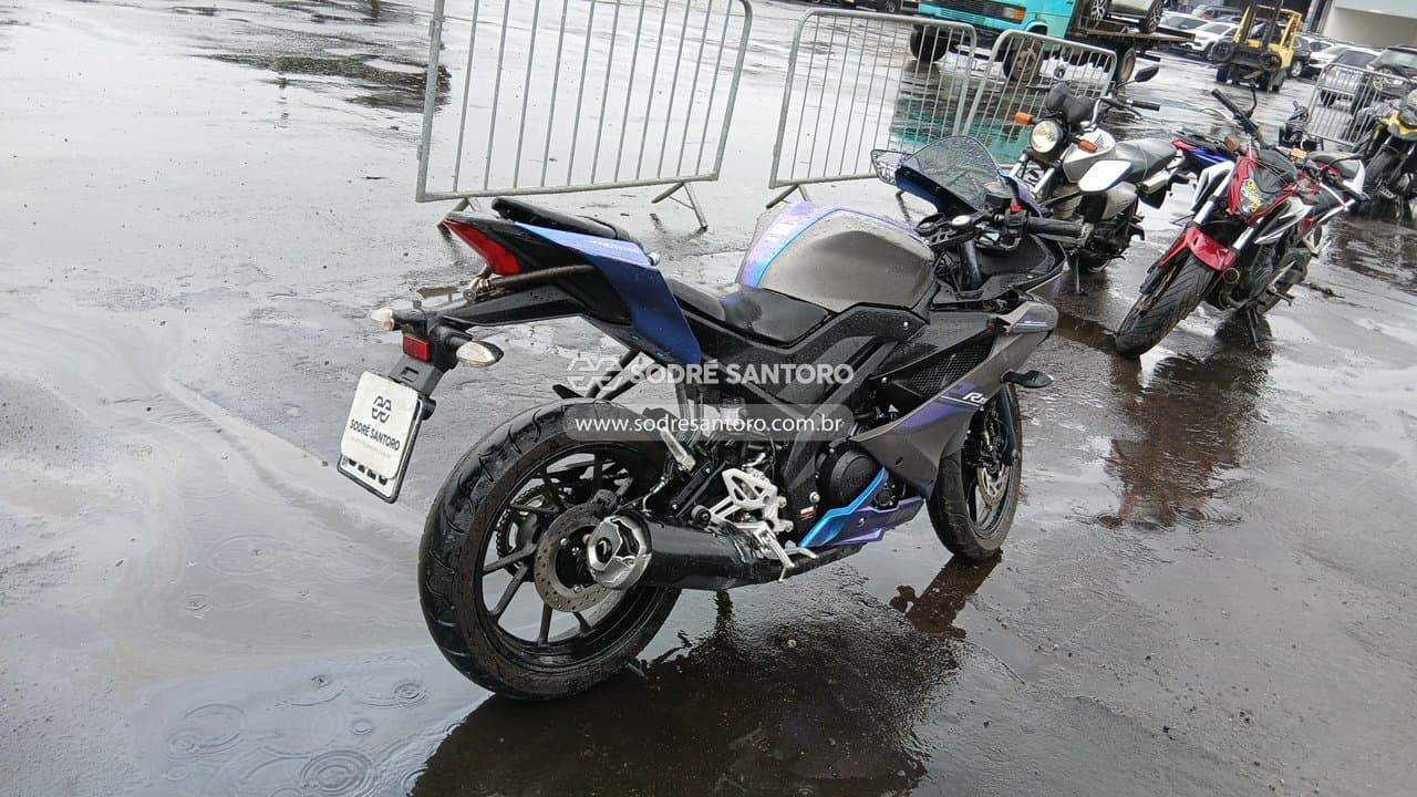Yamaha Yzf R15 Abs 2025 — foto 4