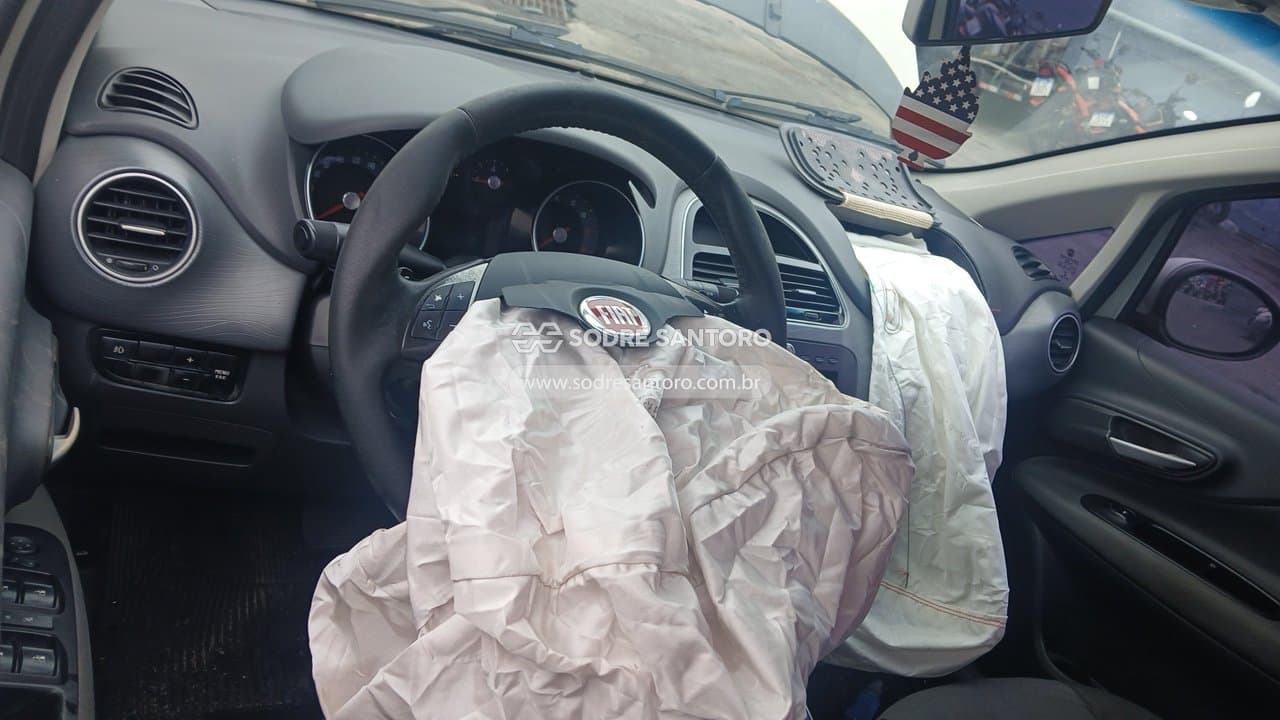 Fiat Punto Essence 1.6 2015 — foto 6