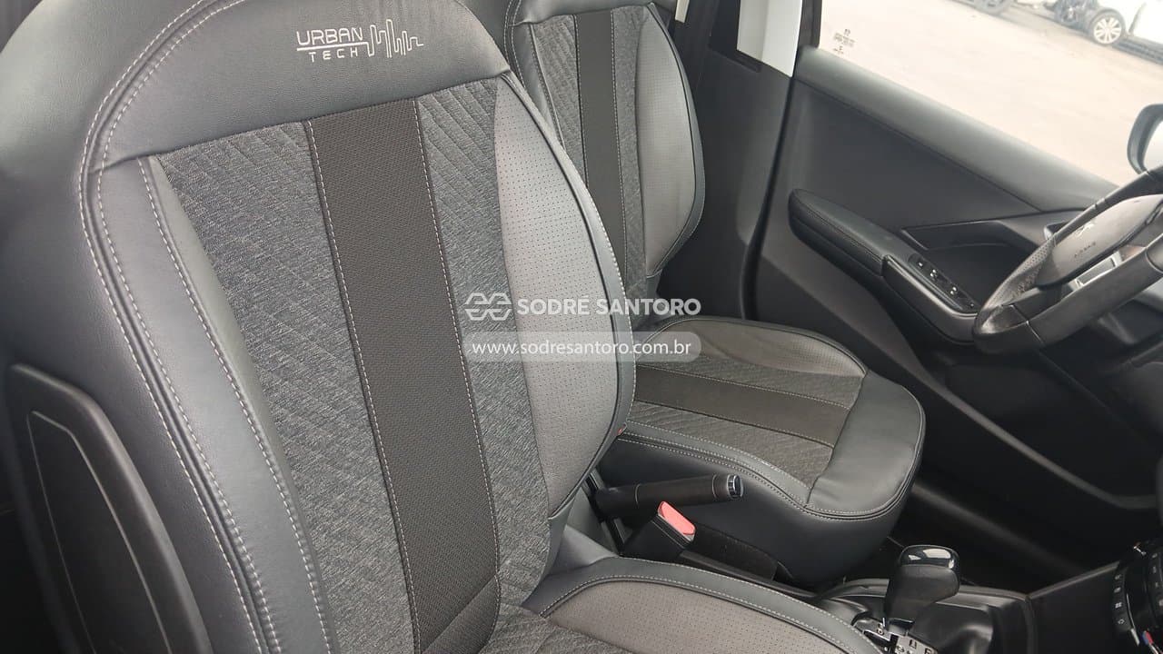 Peugeot 208 Ubtech Eat6 2018 — foto 8