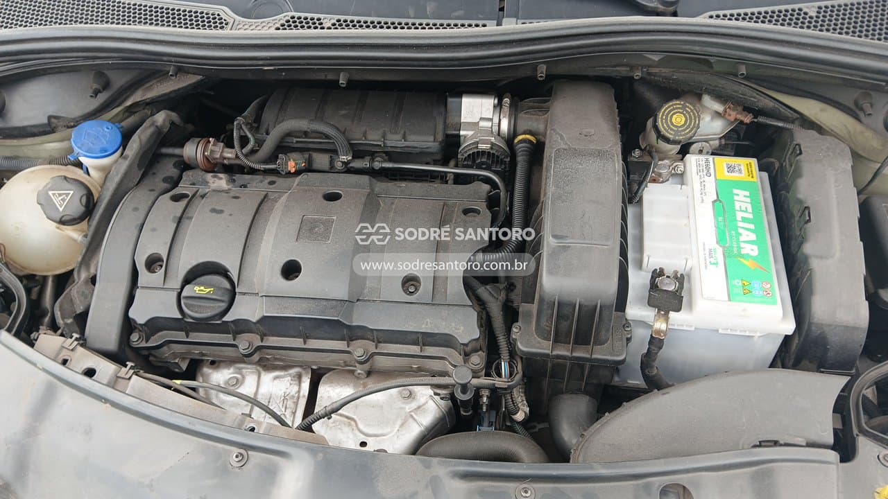 Peugeot 208 Ubtech Eat6 2018 — foto 5