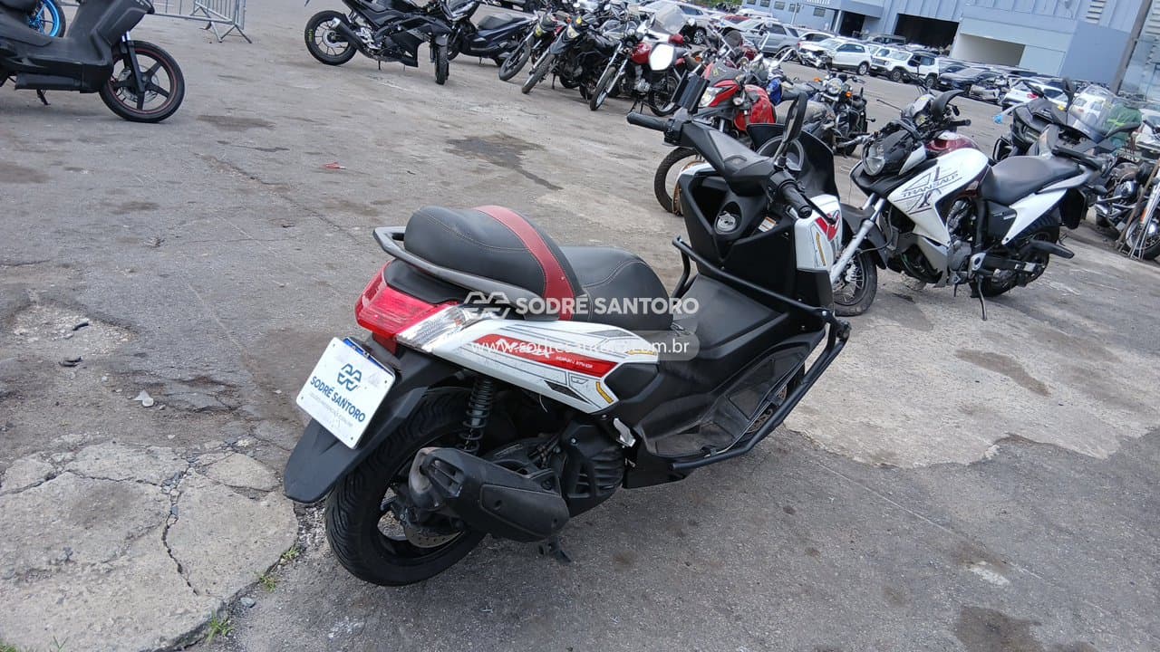 Yamaha Nmax Le 2021 — foto 4