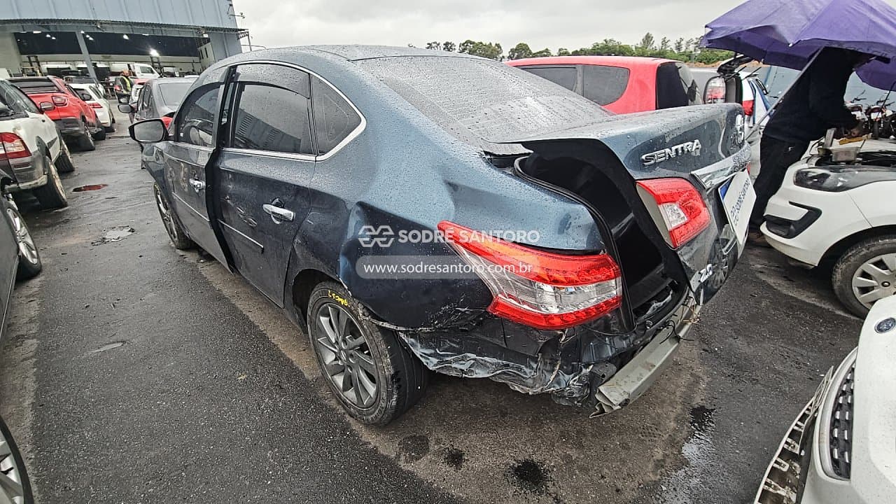 Nissan Sentra 20sv Cvt 2015 — foto 2