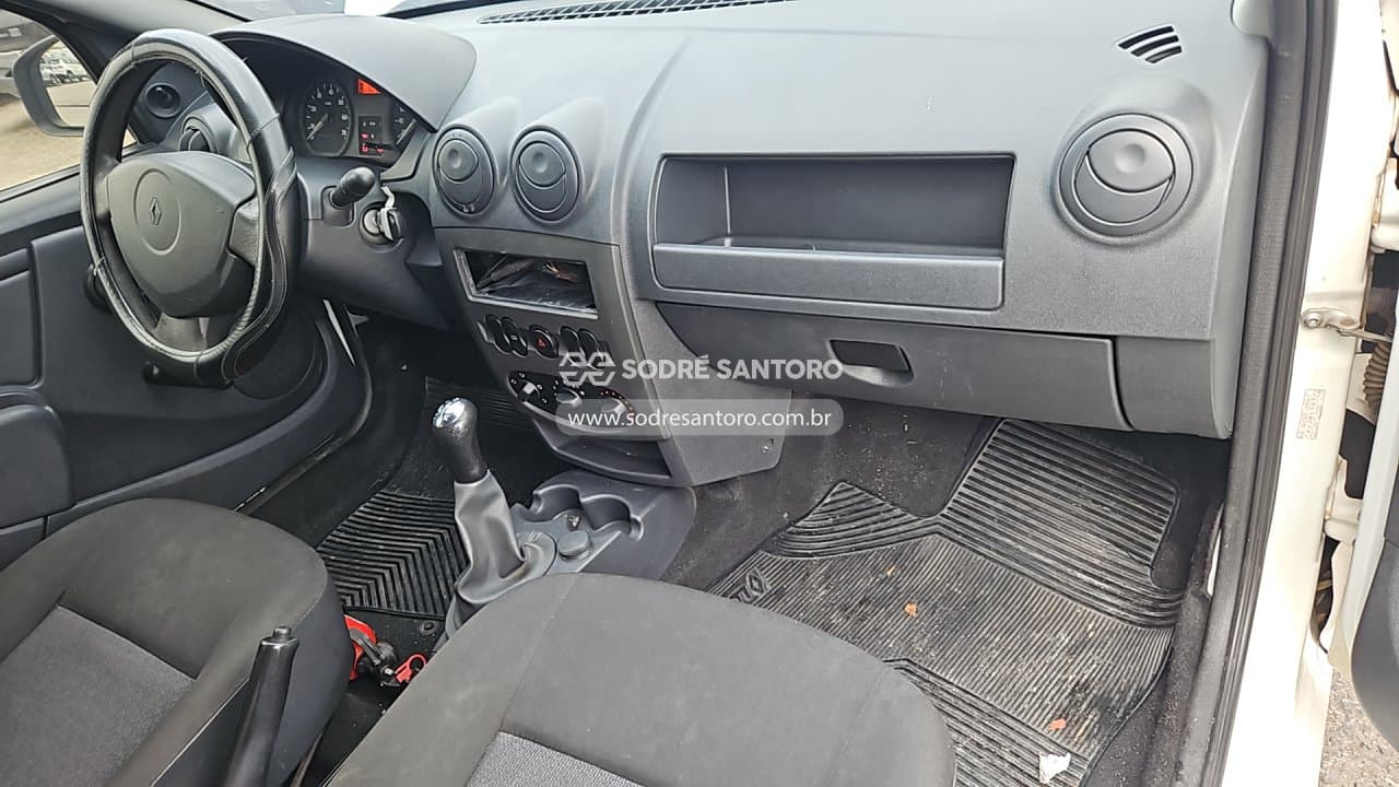 Renault Logan Aut 1016v 2010 — foto 8