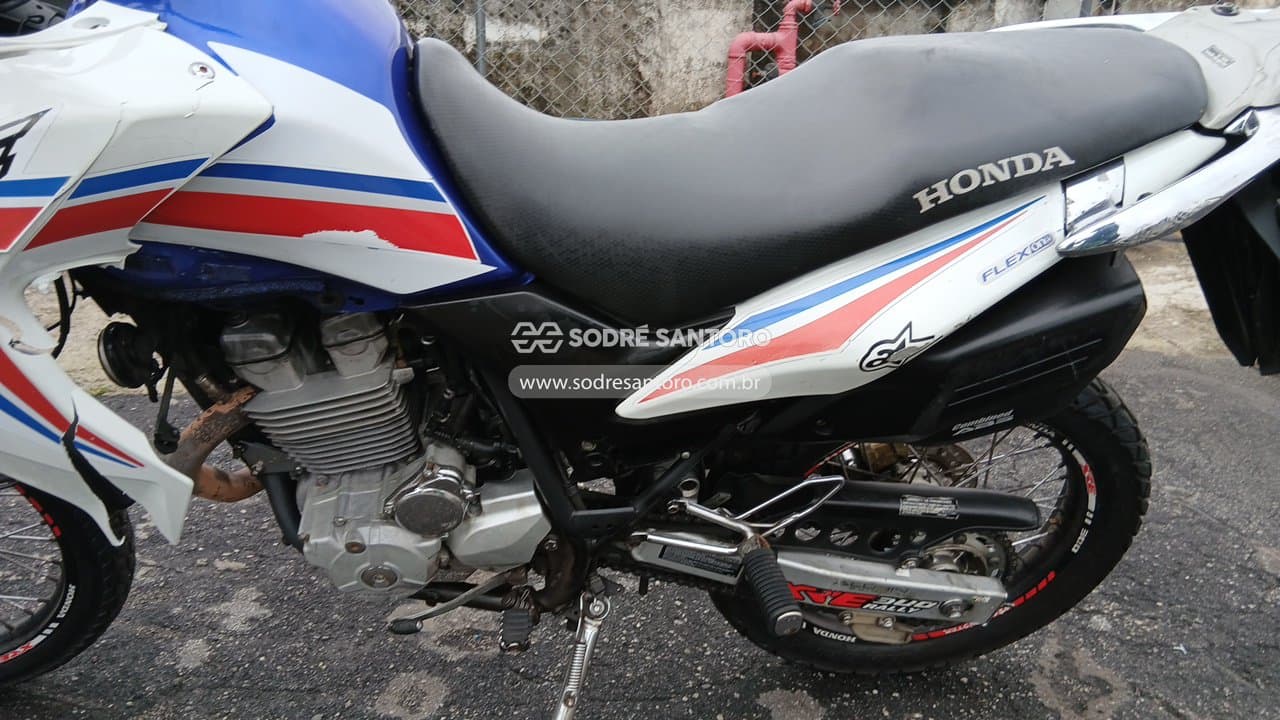 Honda Xre 300 2017 — foto 5