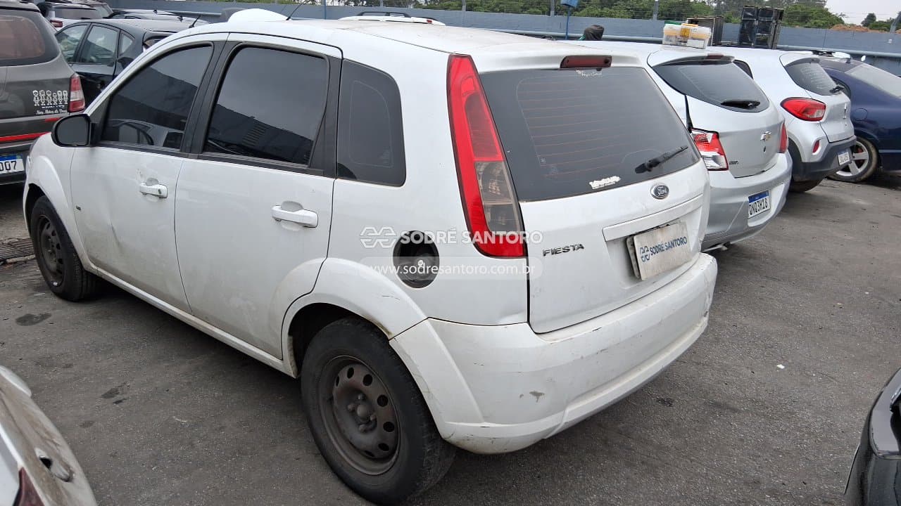Ford Fiesta Flex 2014 — foto 2