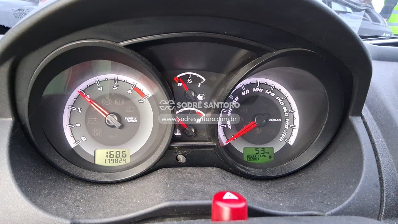 Ford Fiesta Flex 2014 — foto 7