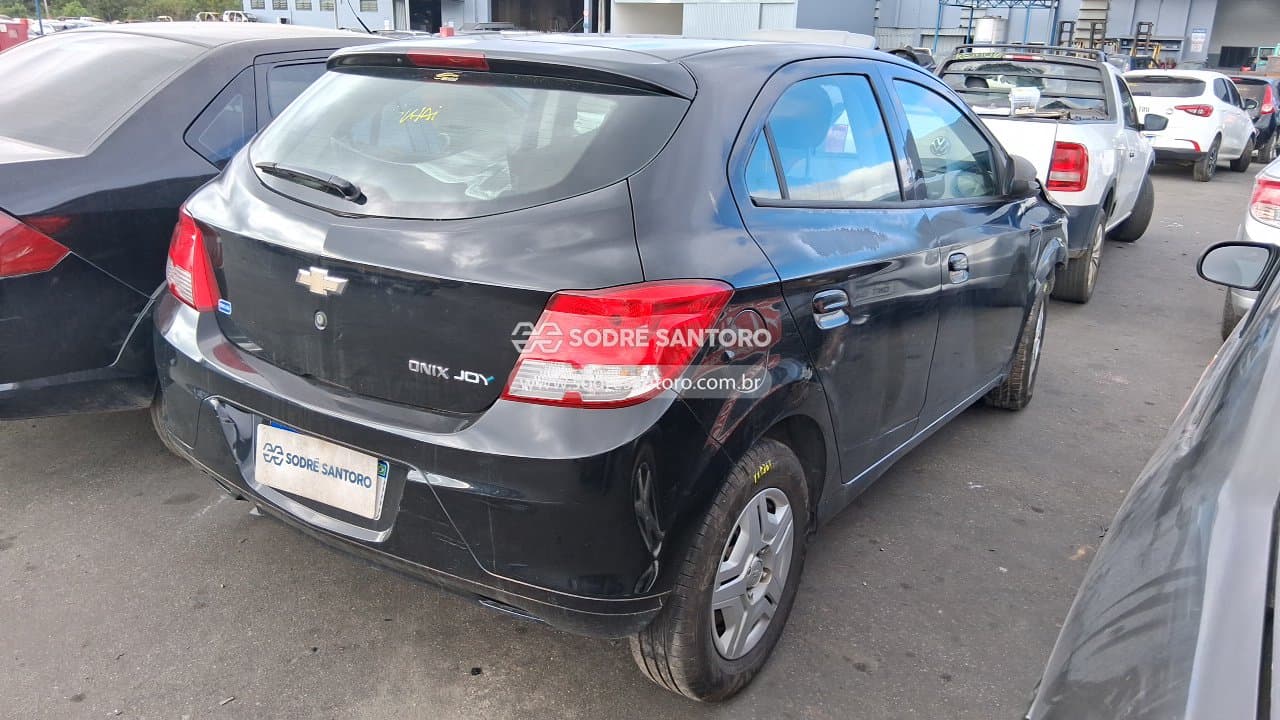 Chevrolet Onix 10mt Joye 2017 — foto 4
