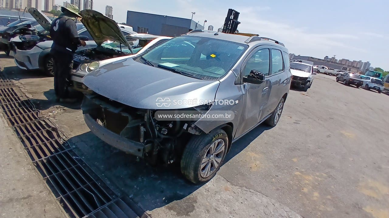 Chevrolet Spin 18l At Premier 2023 — foto 3