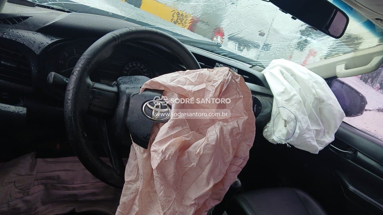 Toyota Hilux 2019 — foto 6