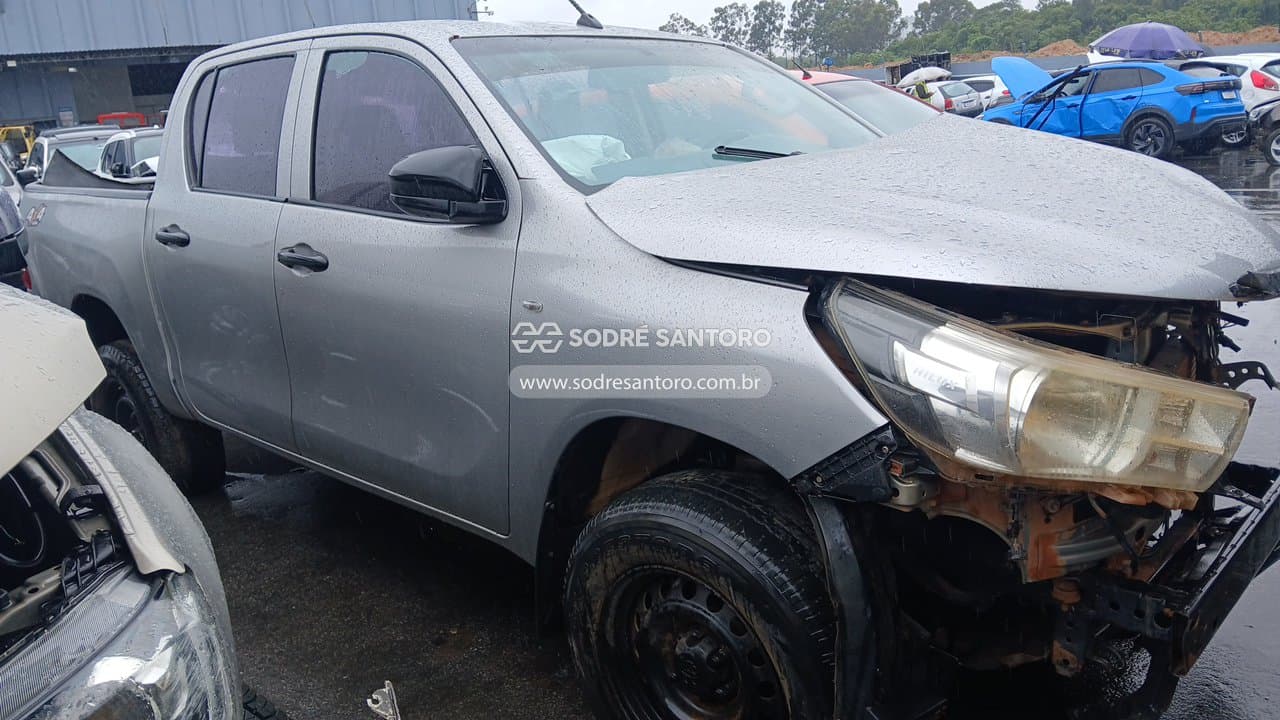Toyota Hilux 2019 — foto 1