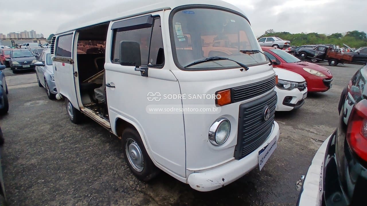 Volkswagen Kombi 2012, branca