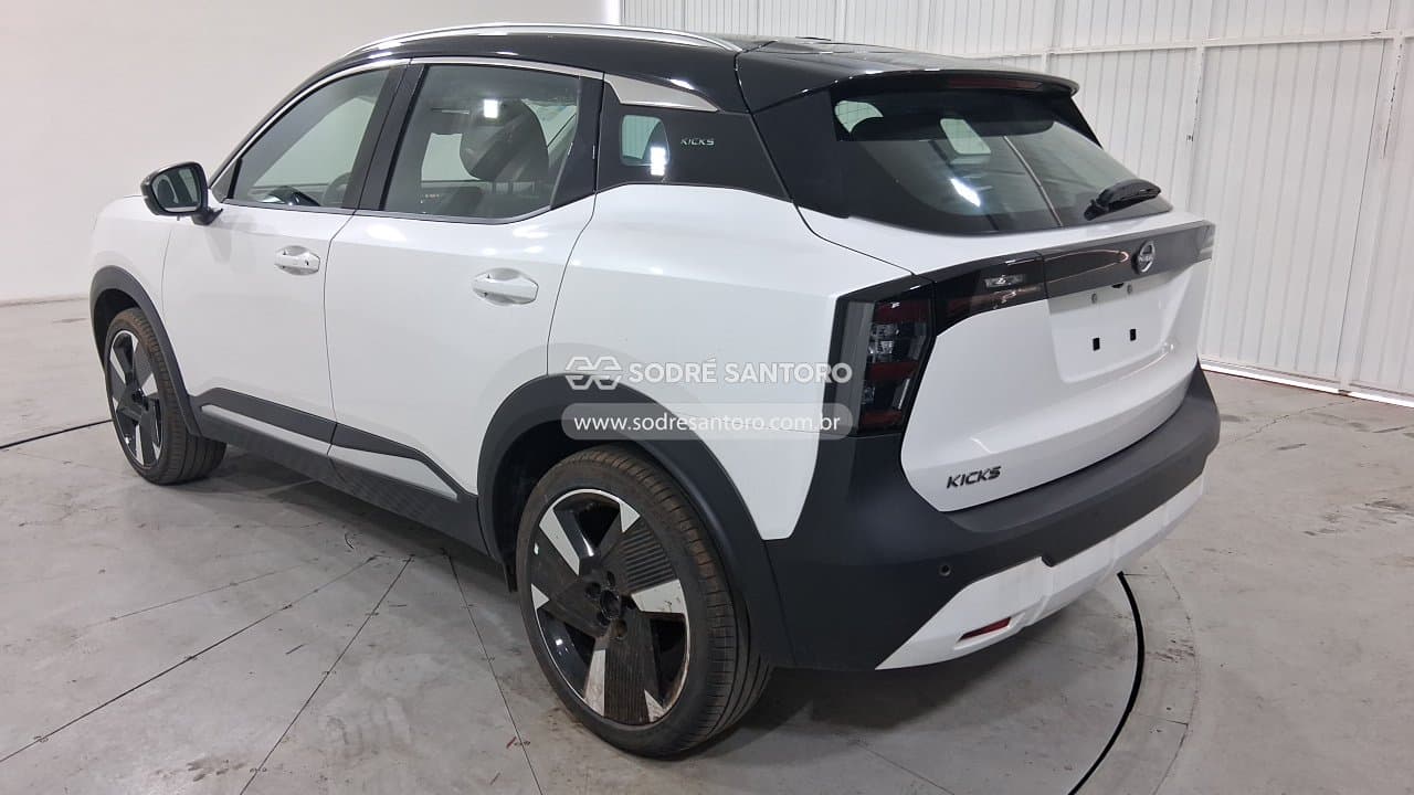 Nissan Kicks Platinum At 2026 — foto 2