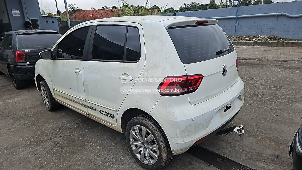 Volkswagen Fox Connect Mb 2020 — foto 2