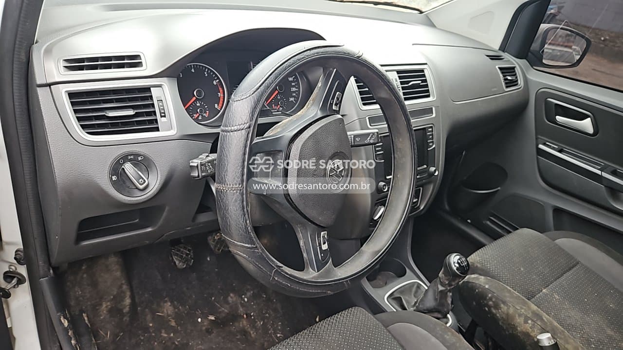 Volkswagen Fox Connect Mb 2020 — foto 6