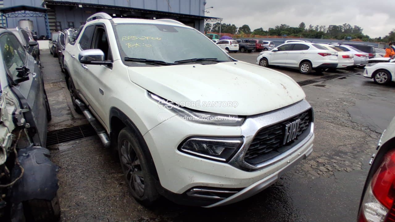 Fiat Toro Ranch At9 4x4 2023, branca