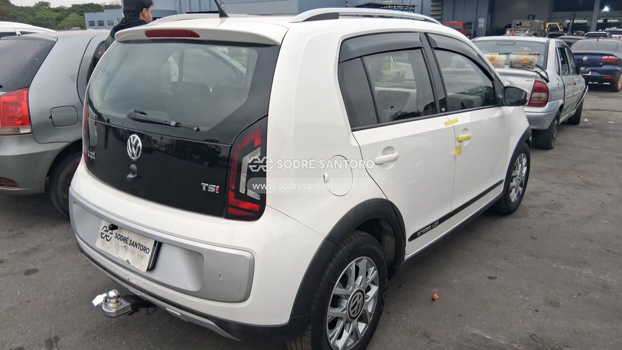 Volkswagen Up Cross Mc 2017 — foto 4