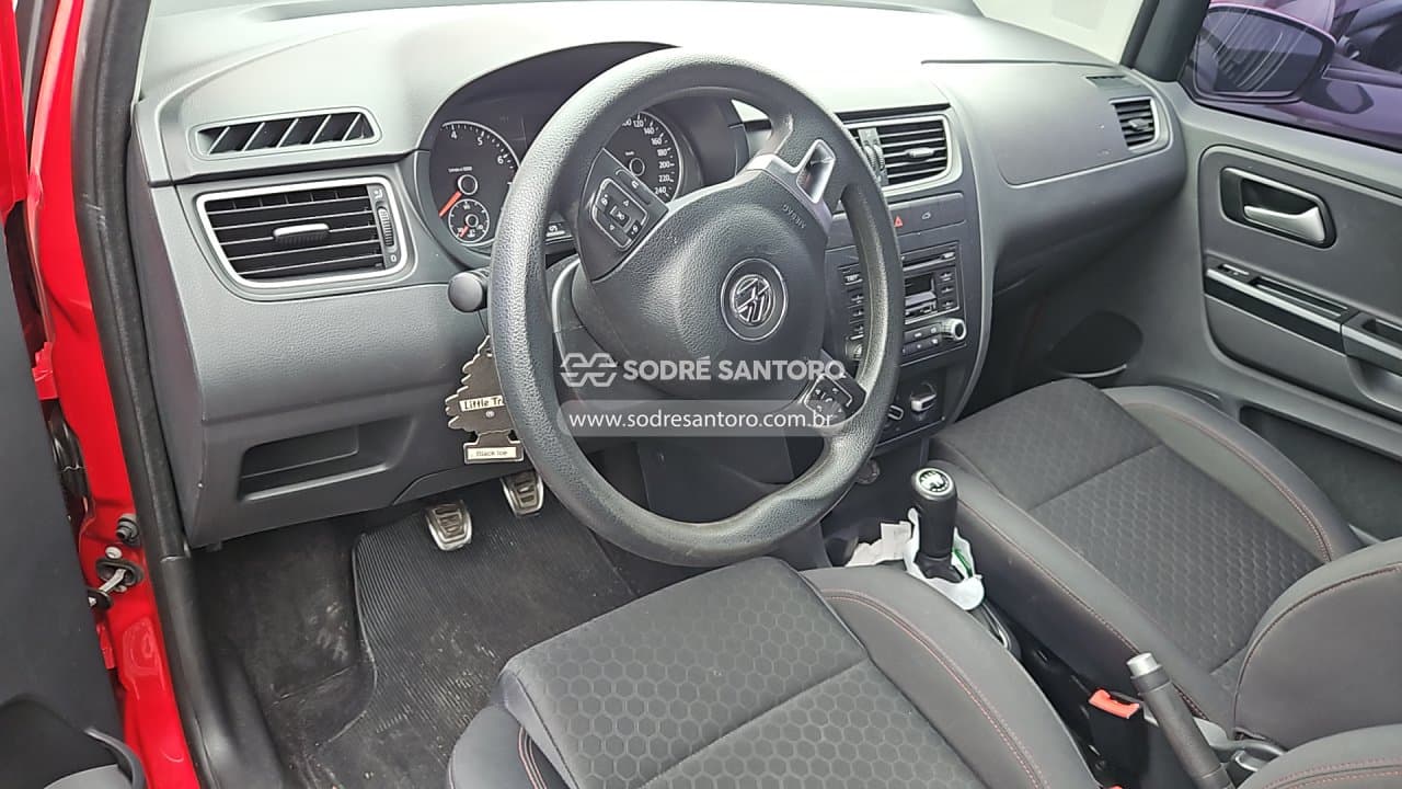 Volkswagen Crossfox 2013 — foto 6
