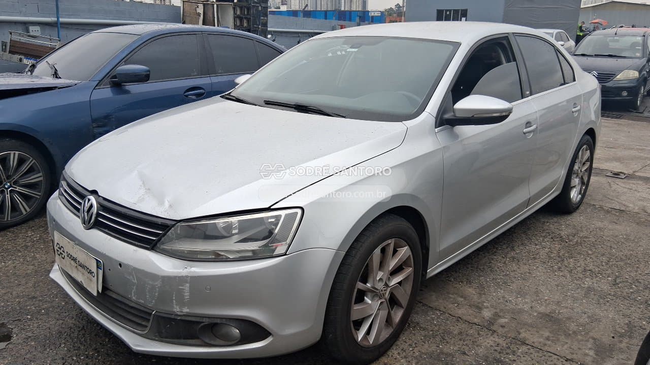 Volkswagen Jetta 2.0t 2012 — foto 3