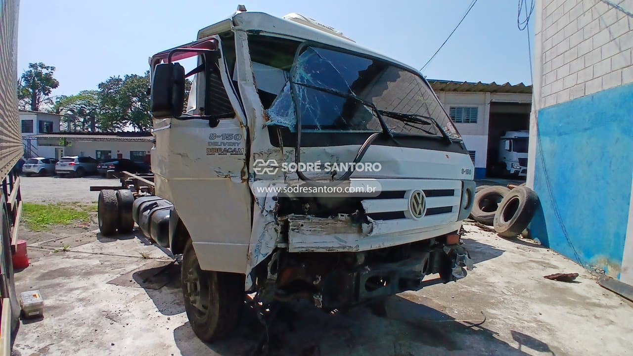 Volkswagen 8.150e Delivery 2010, branca