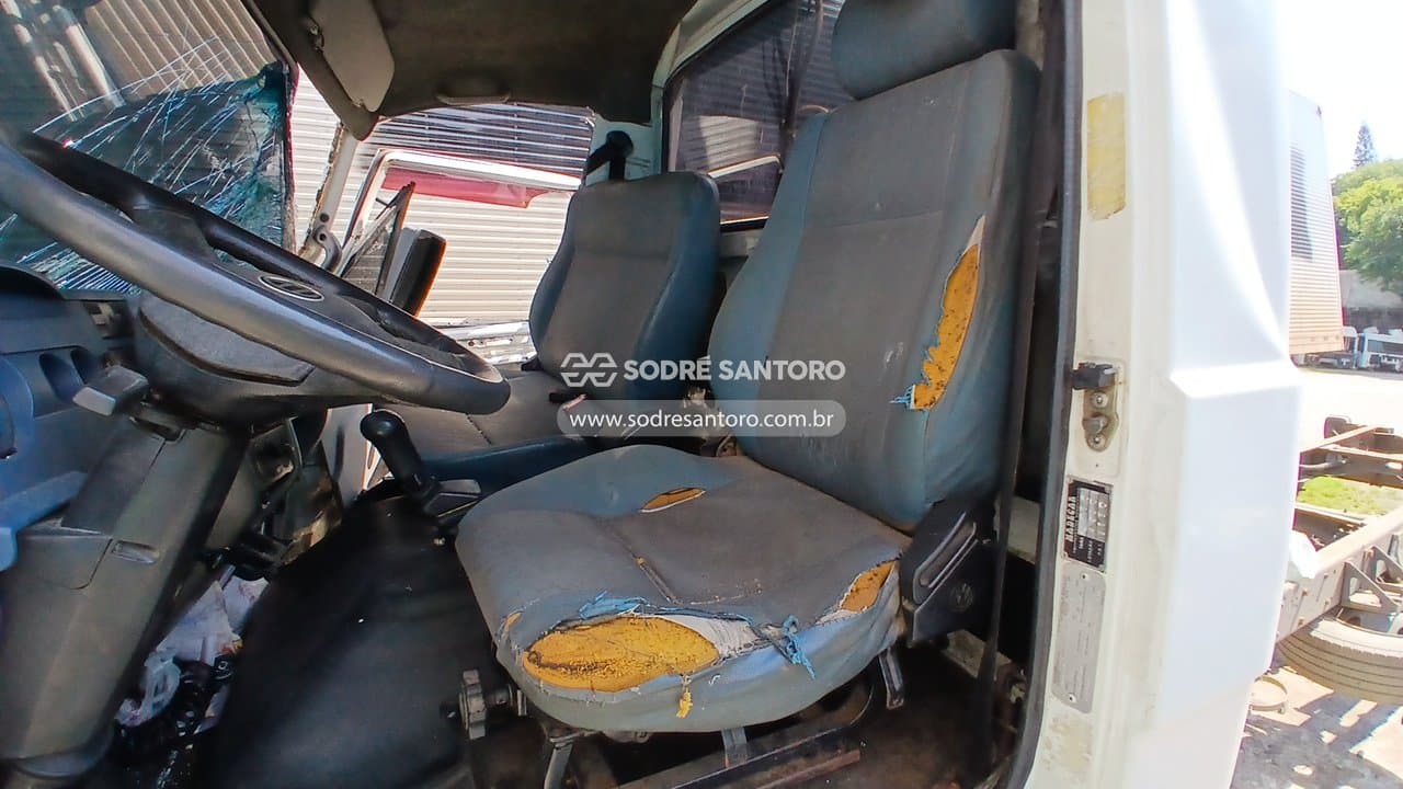 Volkswagen 8.150e Delivery 2010 — foto 9