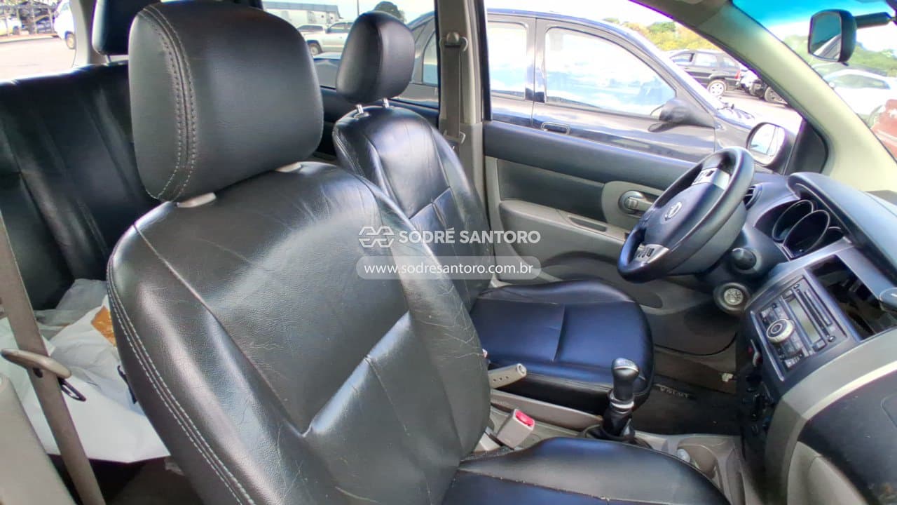 Nissan Livina 16s 2011 — foto 8