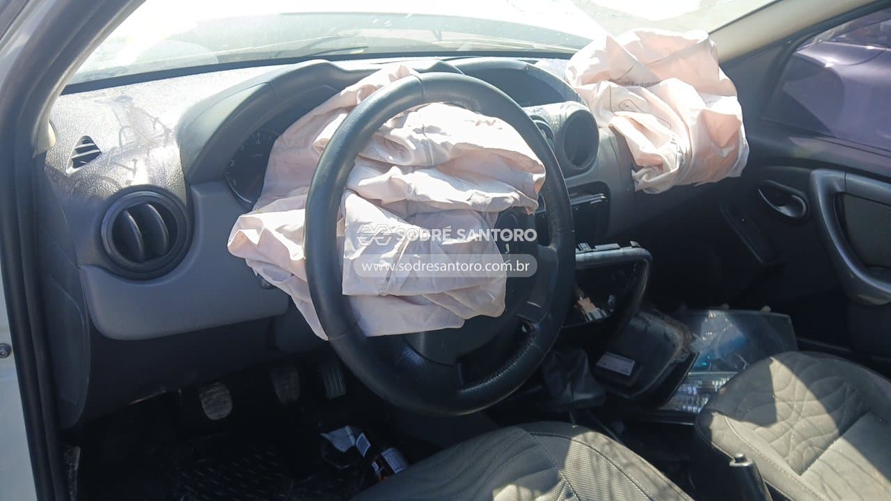 Renault Duster 4x2 2014 — foto 6