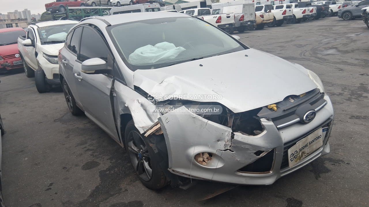 Ford Focus Se At 1.6 H 2014, prata