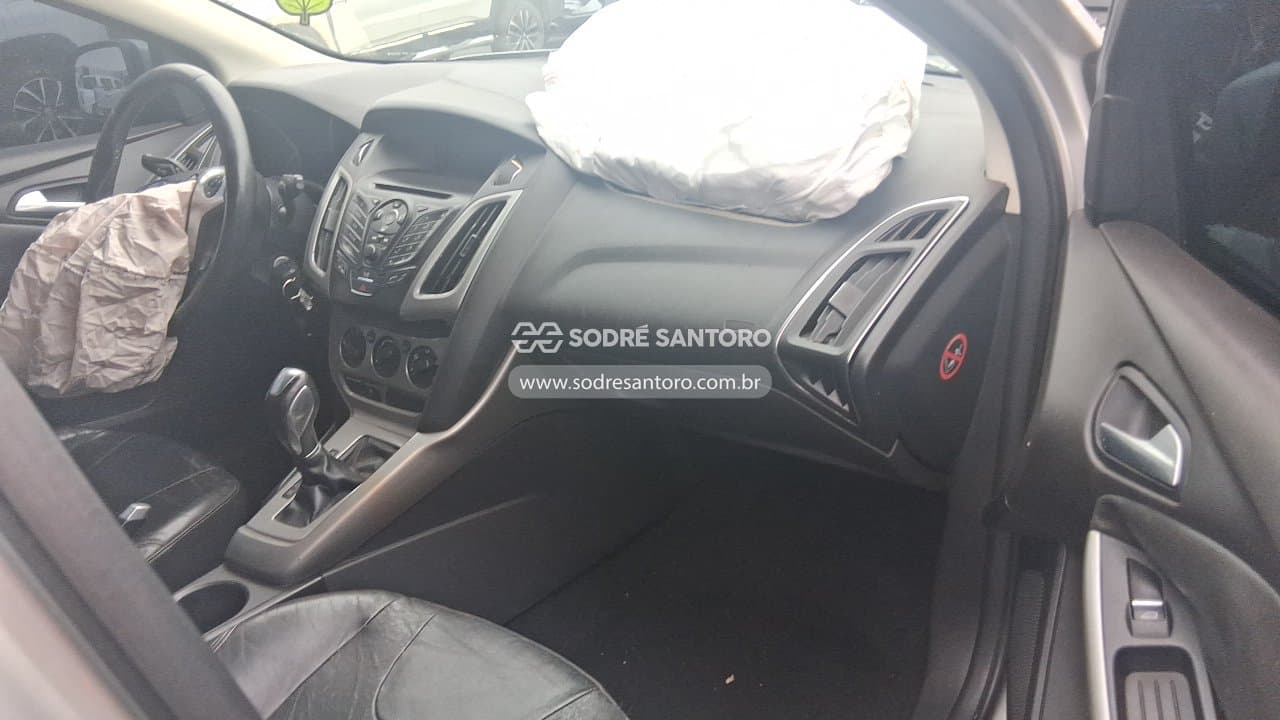 Ford Focus Se At 1.6 H 2014 — foto 7