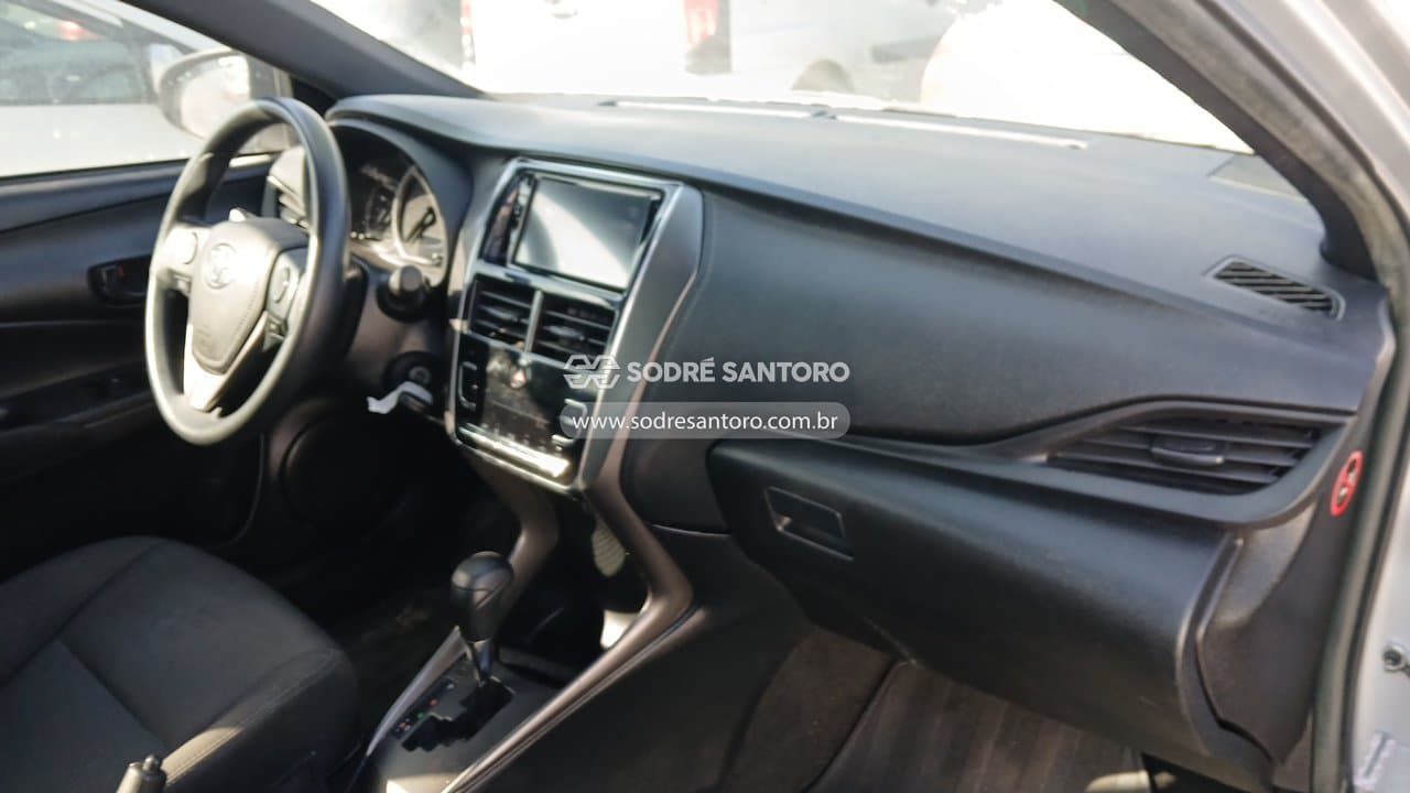 Toyota Yaris Ha Xl15 2023 — foto 8