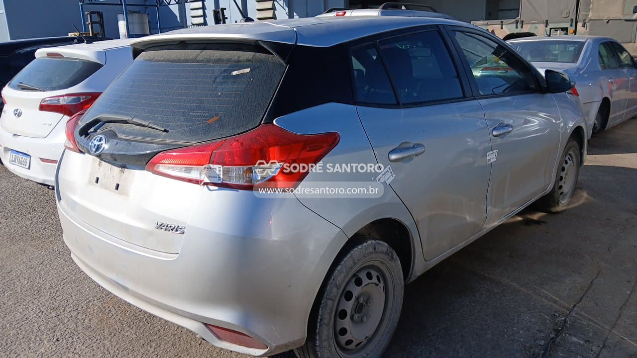 Toyota Yaris Ha Xl15 2023 — foto 4