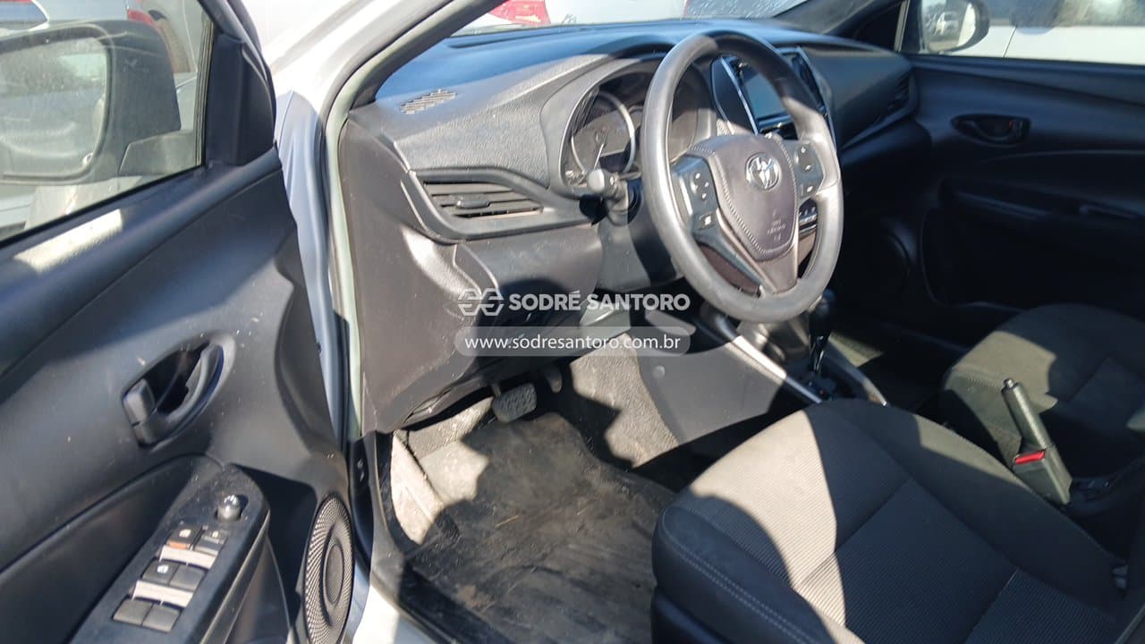 Toyota Yaris Ha Xl15 2023 — foto 6